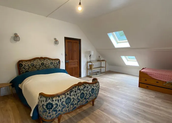 L\'Ancien Hotel Du Vieux Cedre